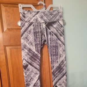 Lululemon capris
